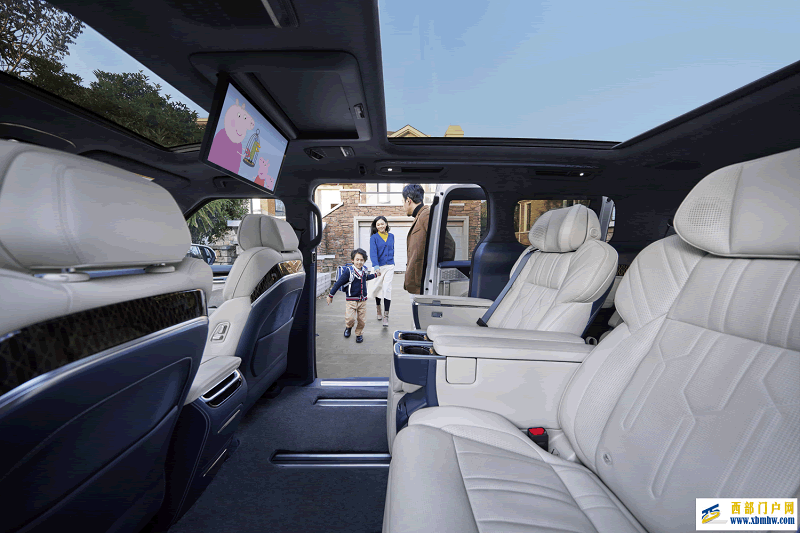 耀出行上線極氪009禮賓服務，臻享純電新豪華(圖4)