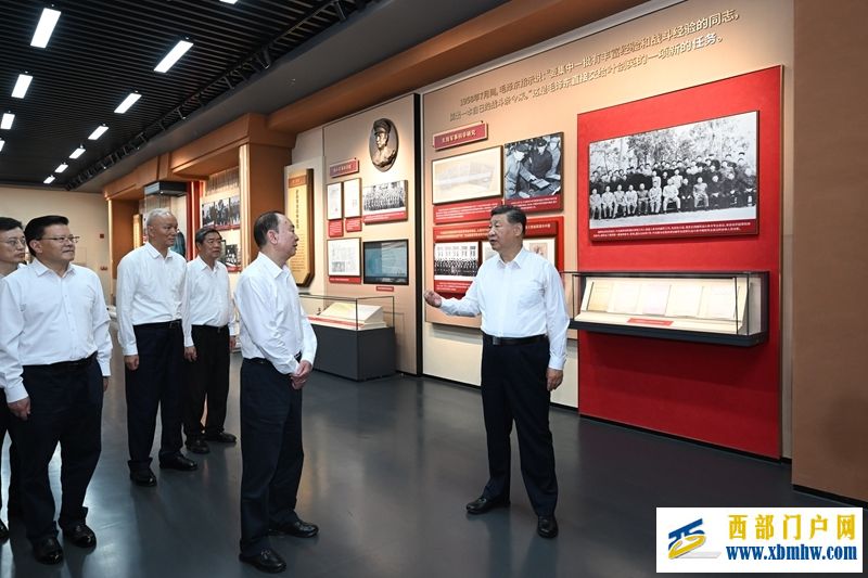 習近平在廣東考察時強調(圖1) 習近平在廣東考察時強調(圖1)